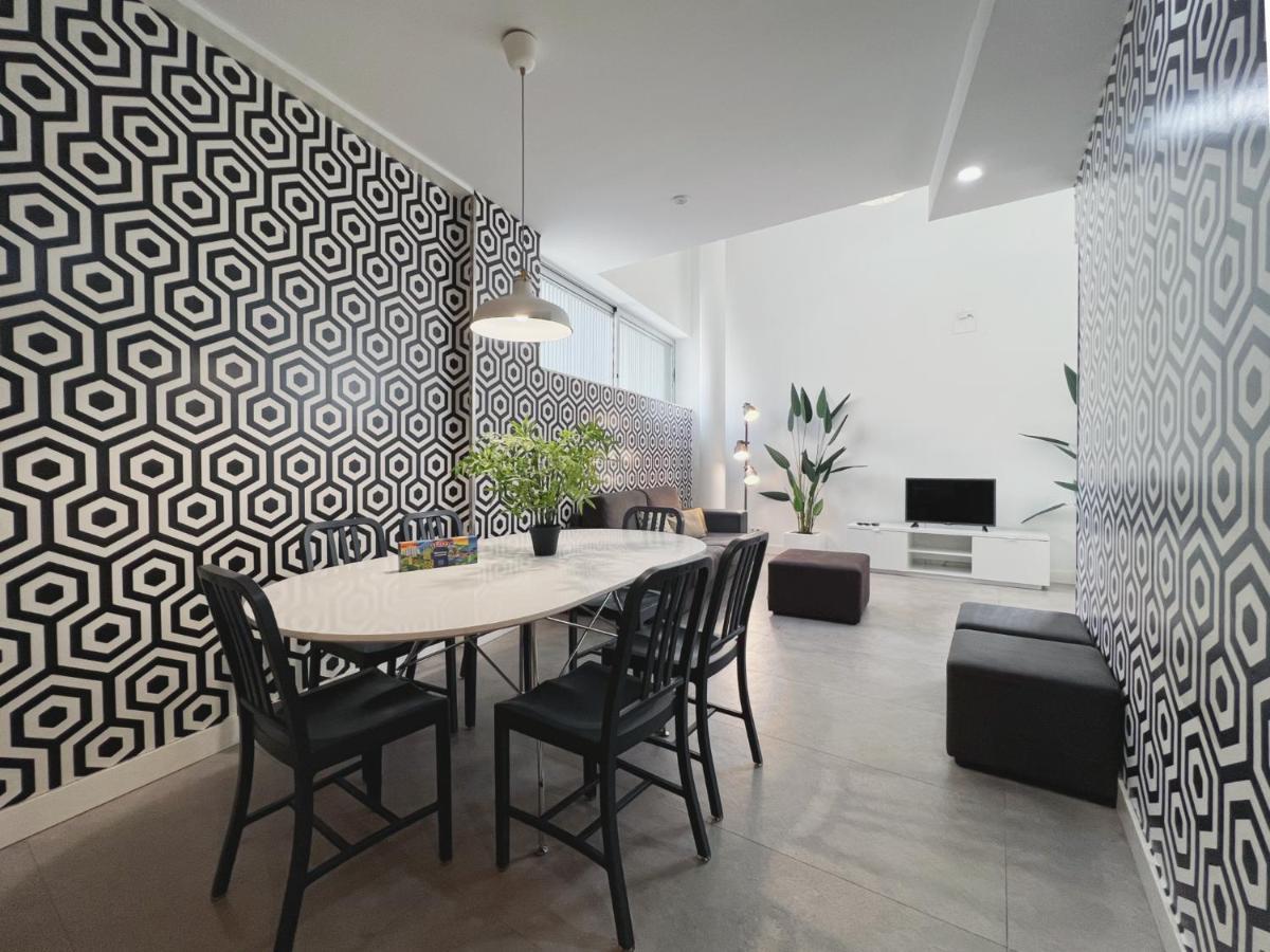 Stay U-Nique Apartments Pellaires Barcelona Luaran gambar