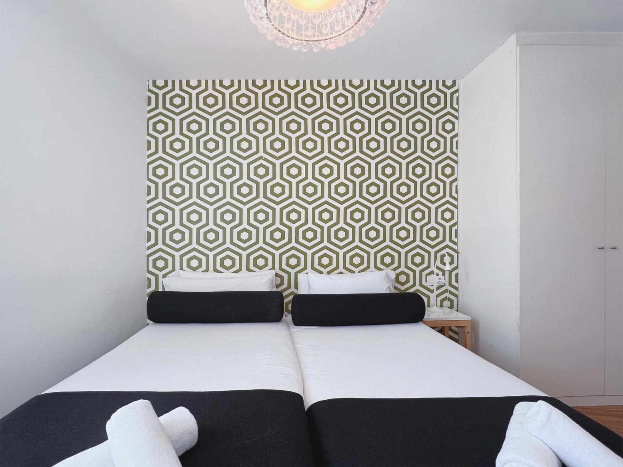 Stay U-Nique Apartments Pellaires Barcelona Luaran gambar